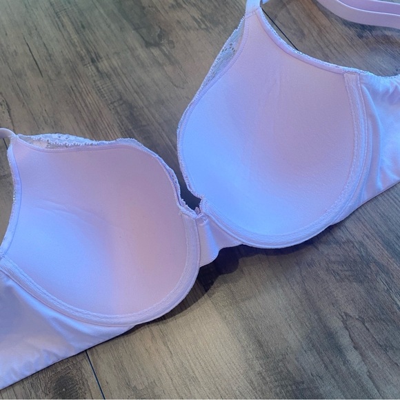 Victoria’s Secret • Lightly Lined Demi Bra • Metallic Floral Lace • 34D - Picture 7 of 8
